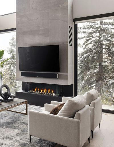 Regency: 60-Inch San Francisco Bay 3-Sided/Corner Fireplace — primary view