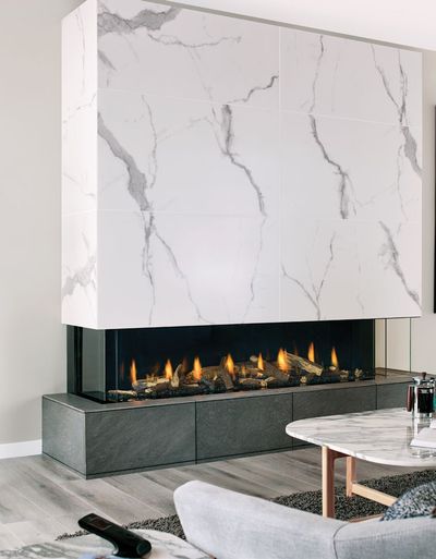 Regency: 72-Inch San Francisco Bay 3-Sided/Corner Fireplace (Power Vent) — primary view